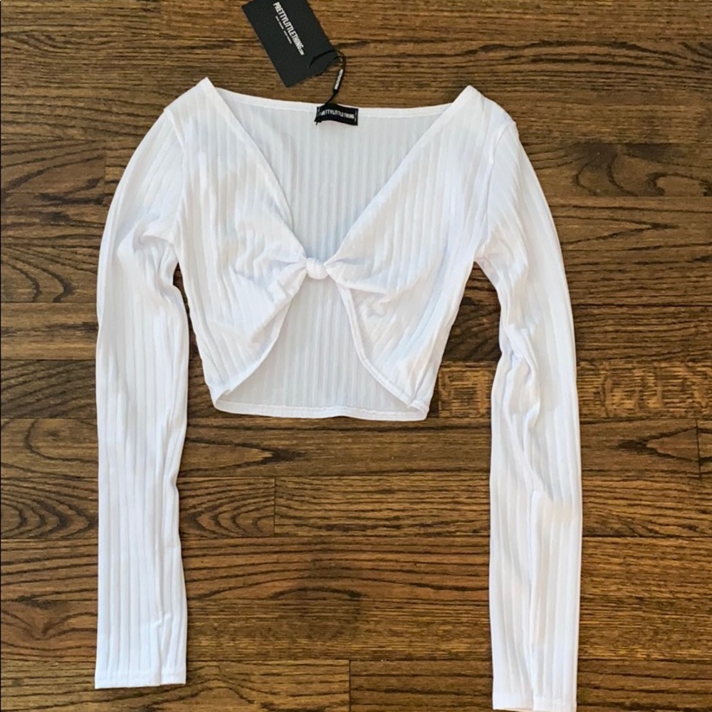 White Long Sleeve Knot Front Crop Top
